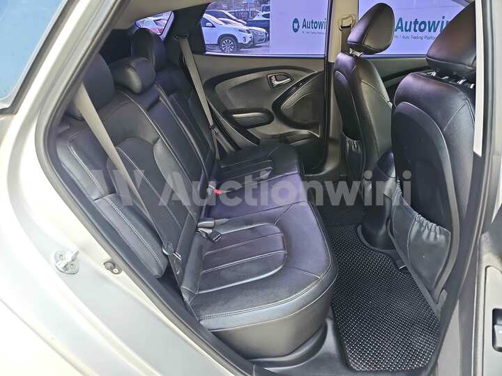 Hyundai Tucson 2013 — 35