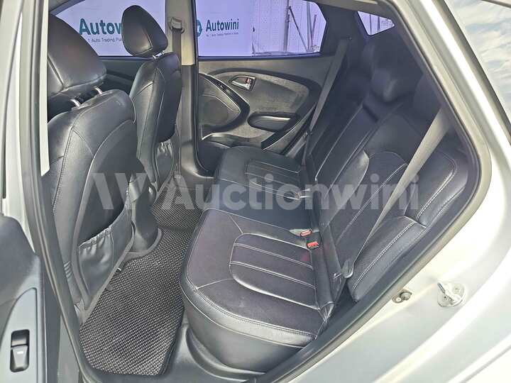 Hyundai Tucson 2013 — 39