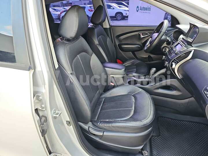 Hyundai Tucson 2013 — 43