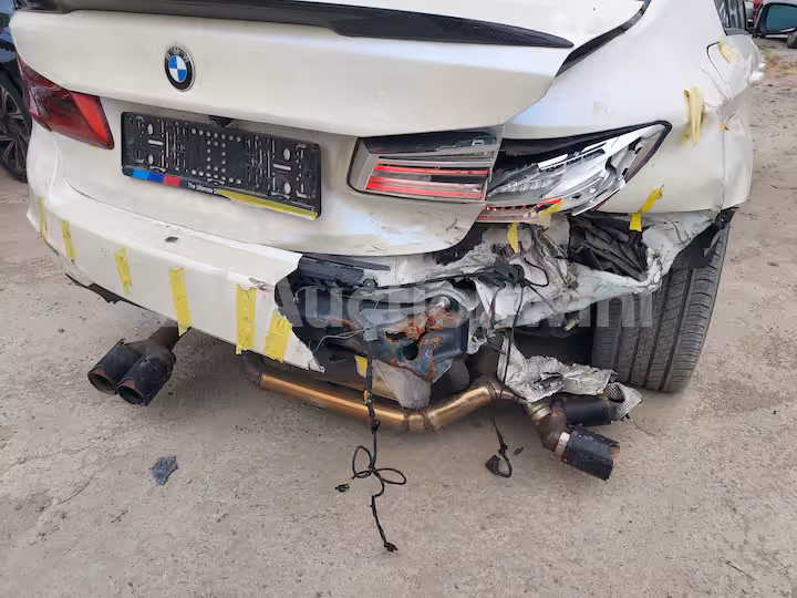 BMW 5 Series 2019 — 15