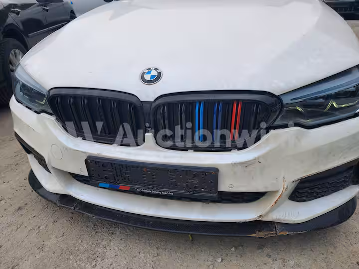 BMW 5 Series 2019 — 10