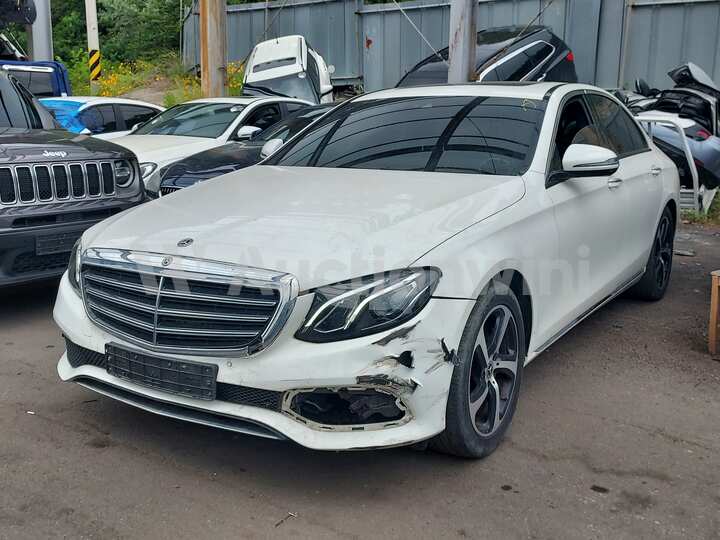 Mercedes Benz E Class 2020 — 2