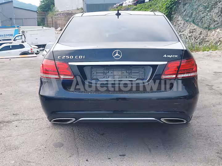 Mercedes Benz E Class 2014 — 4