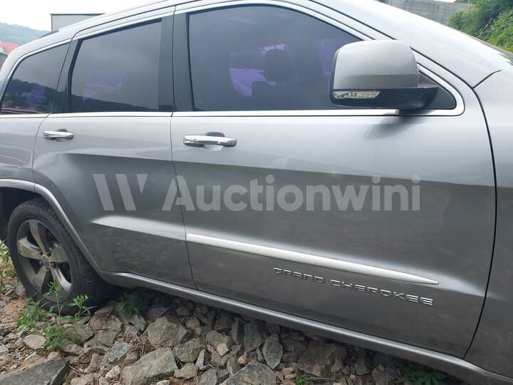 Jeep Cherokee 2014 — 13