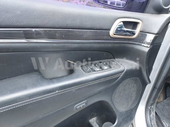 Jeep Cherokee 2014 — 29