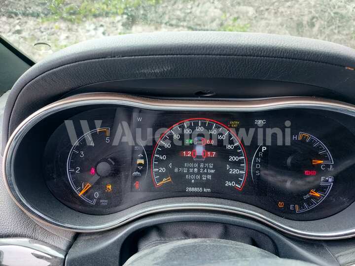 Jeep Cherokee 2014 — 32