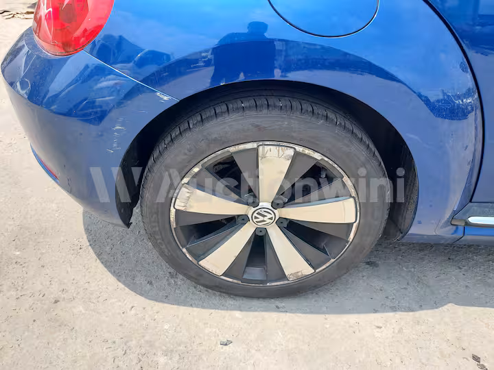 Volkswagen Beetle 2013 — 15