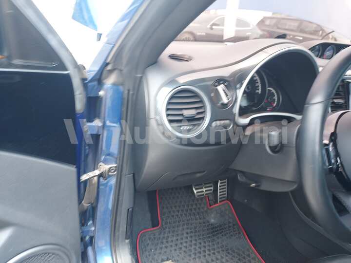 Volkswagen Beetle 2013 — 39
