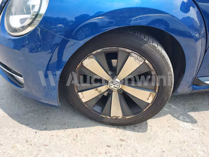 Volkswagen Beetle 2013 — 10