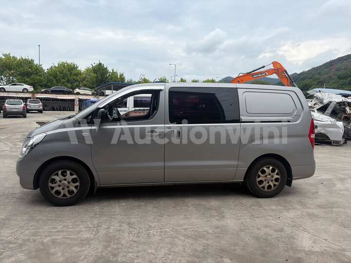 Hyundai Starex 2016 — 3