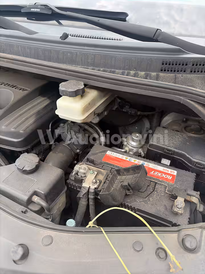 Hyundai Starex 2016 — 29