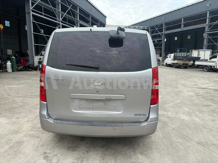 Hyundai Starex 2016 — 4