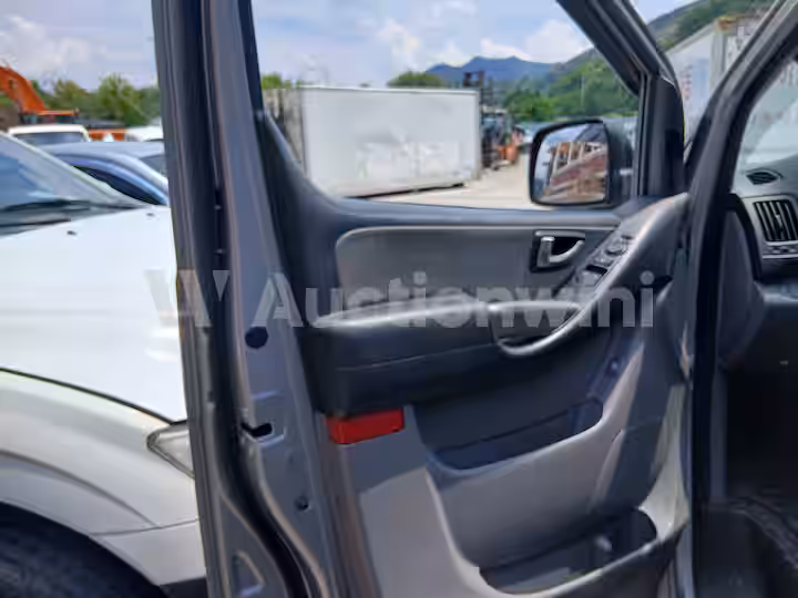 Hyundai Starex 2016 — 8