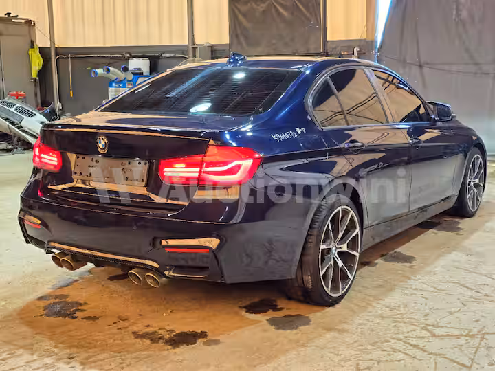 BMW 3 Series (F30) 2016 — 5