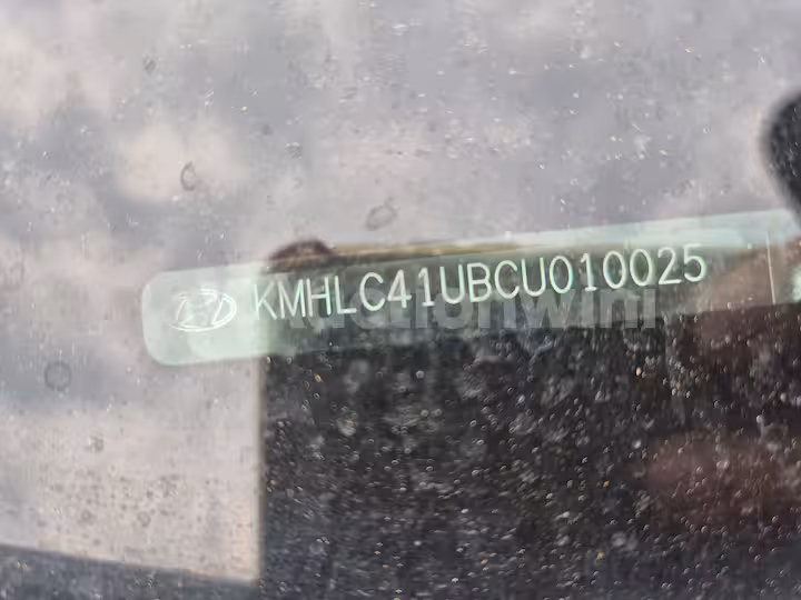 Hyundai i40 2012 — 16