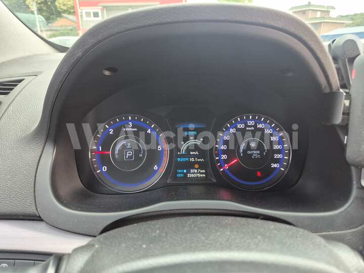 Hyundai i40 2012 — 27