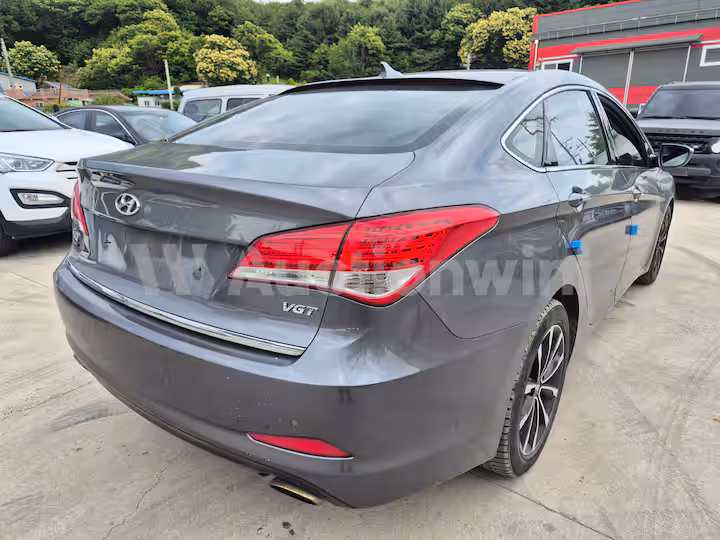 Hyundai i40 2012 — 5