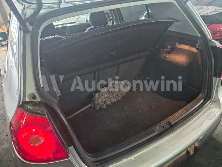 Volkswagen Golf 2008 — 15