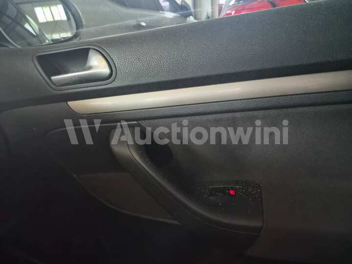 Volkswagen Golf 2008 — 21