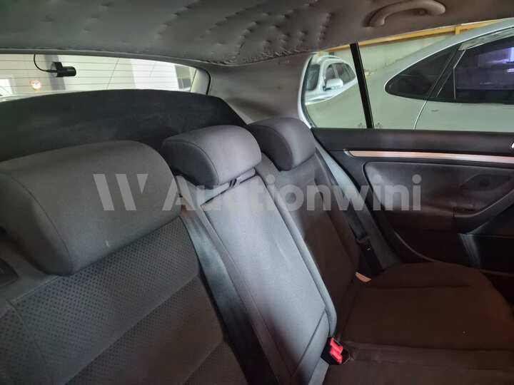 Volkswagen Golf 2008 — 25