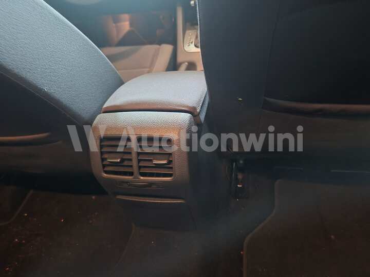 Volkswagen Golf 2008 — 27