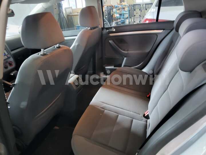 Volkswagen Golf 2008 — 29