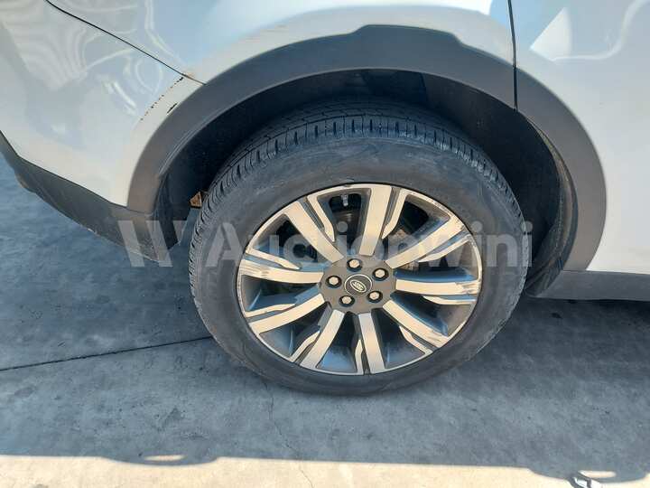 Land Rover Discovery Sport 2018 — 22