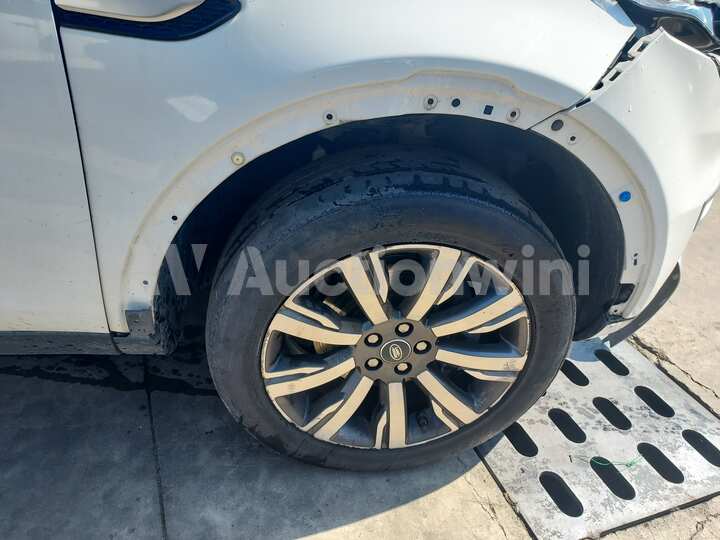 Land Rover Discovery Sport 2018 — 23