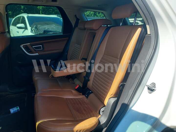 Land Rover Discovery Sport 2018 — 33