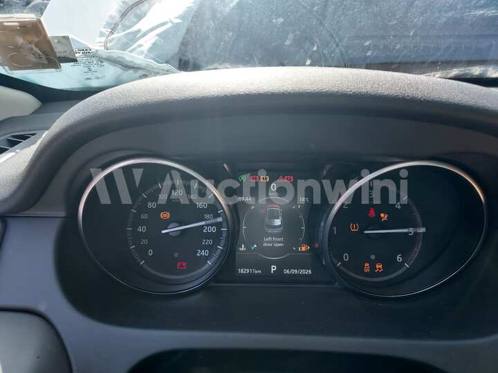 Land Rover Discovery Sport 2018 — 44