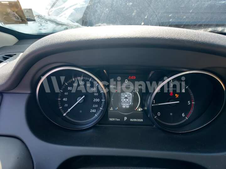 Land Rover Discovery Sport 2018 — 45