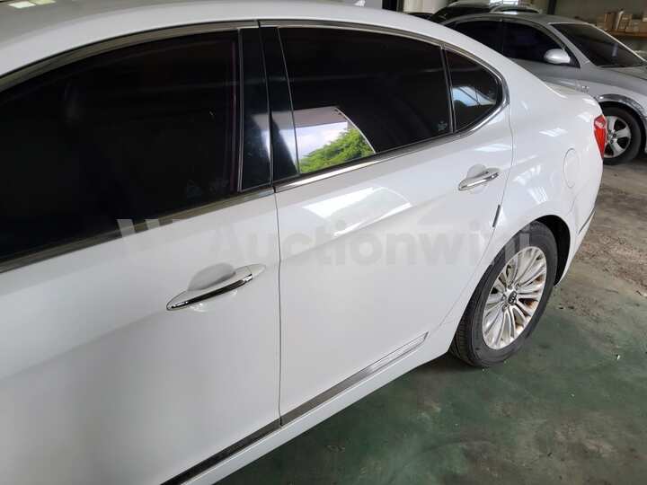 Kia K7 2013 — 18