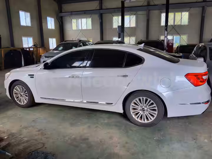 Kia K7 2013 — 19