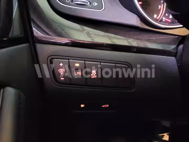 Kia K7 2013 — 29