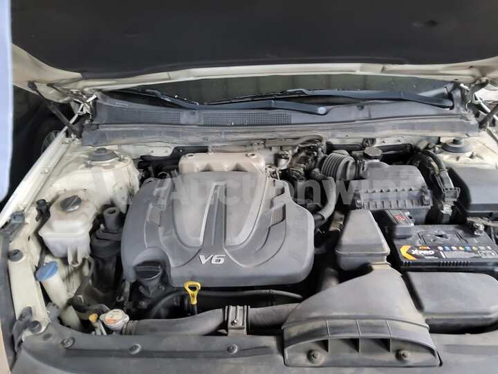 Kia K7 2013 — 44