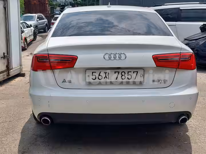 Audi New A6 2012 — 4