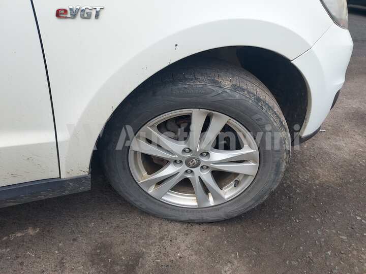 Hyundai SantaFe 2011 — 16