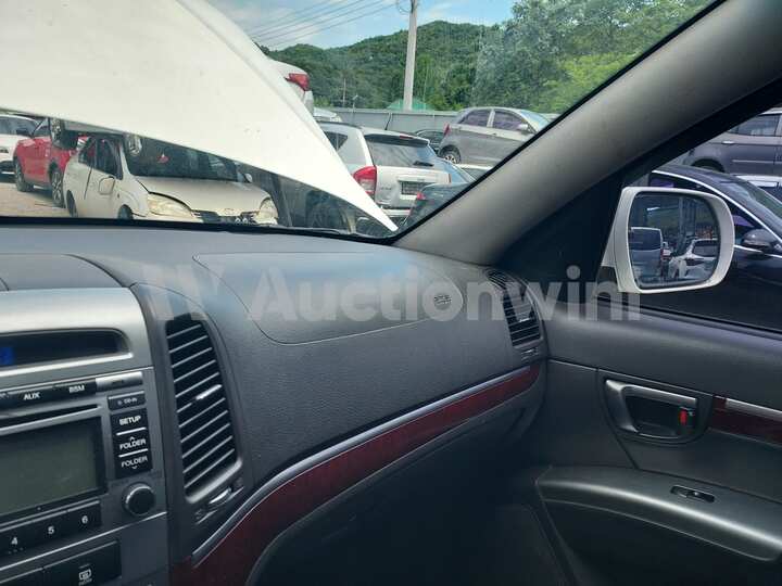 Hyundai SantaFe 2011 — 44