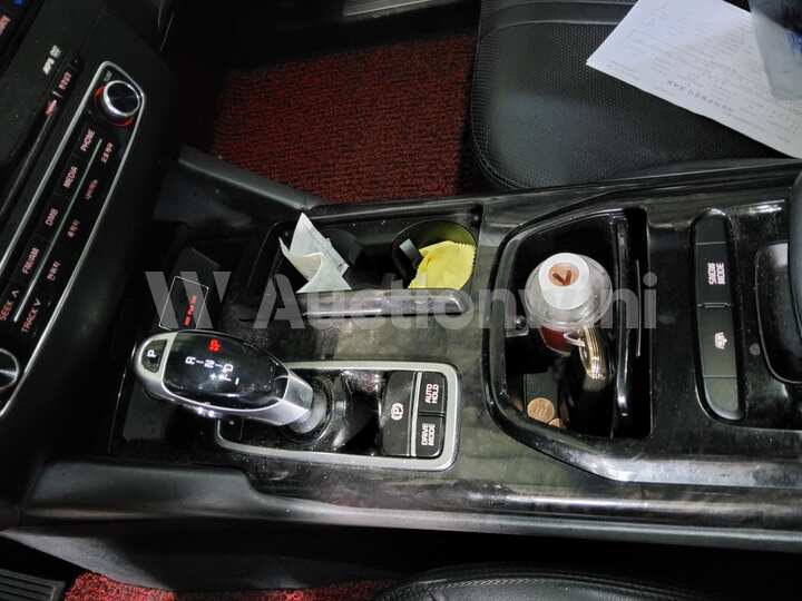 Kia K9 2014 — 32