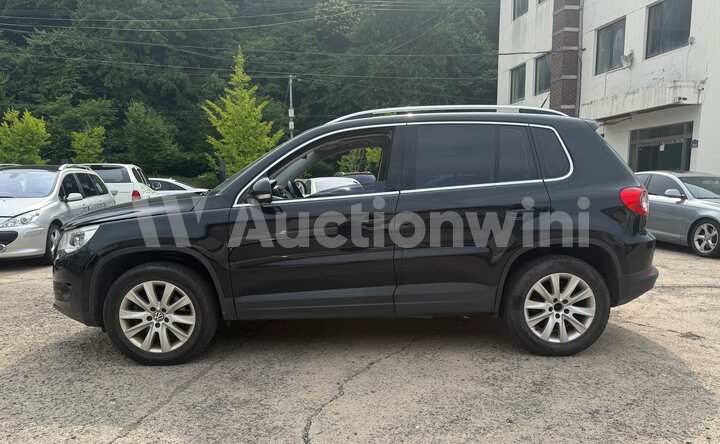 Volkswagen Tiguan 2009 — 3