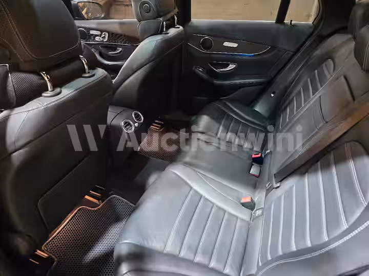 Mercedes Benz GLC Class 2016 — 20