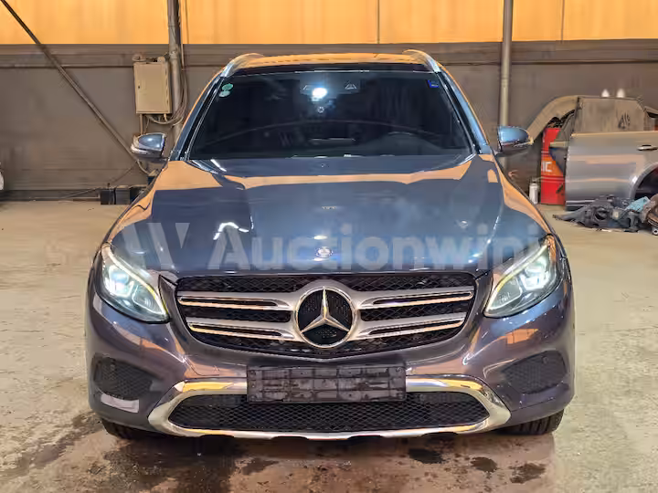 Mercedes Benz GLC Class 2016 — 9