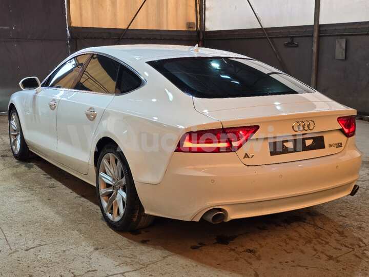 Audi A7 2014 — 3