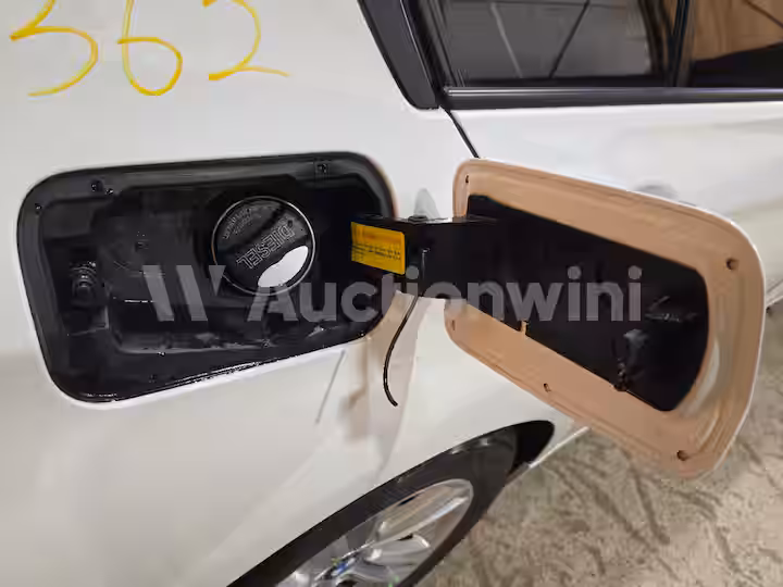 BMW 3 Series 2016 — 26