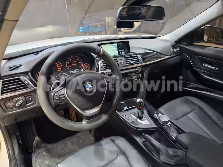 BMW 3 Series 2016 — 36