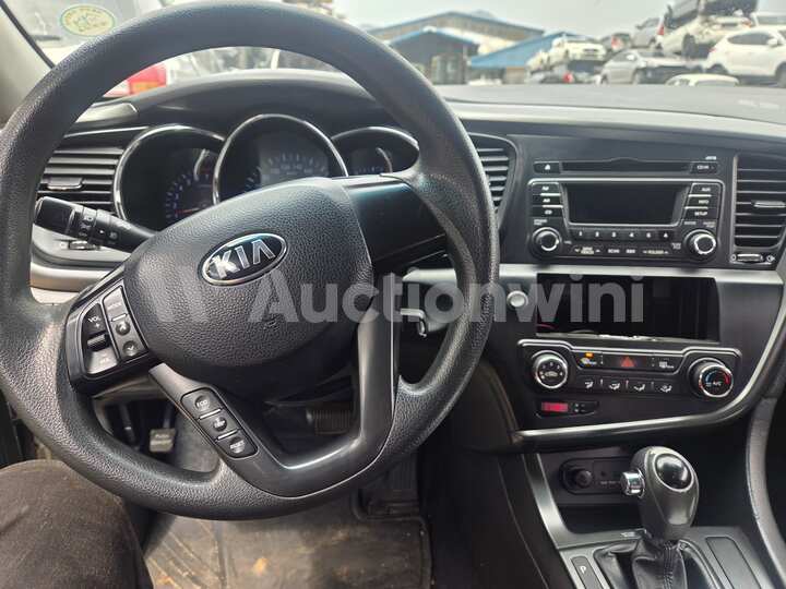 Kia K5 2013 — 17