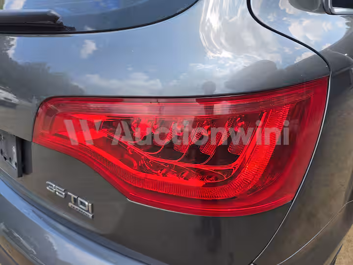 Audi Q7 2015 — 23