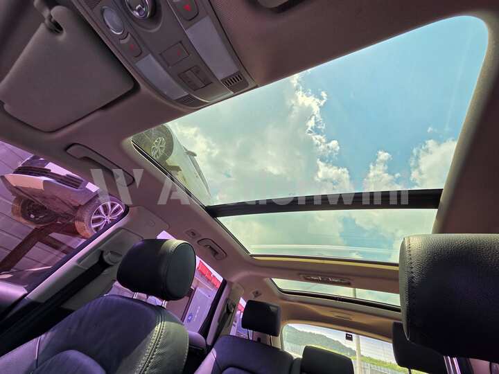 Audi Q7 2015 — 28