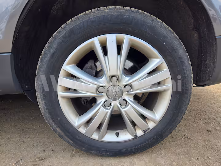 Audi Q7 2015 — 30
