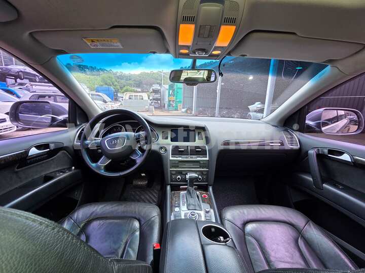 Audi Q7 2015 — 33